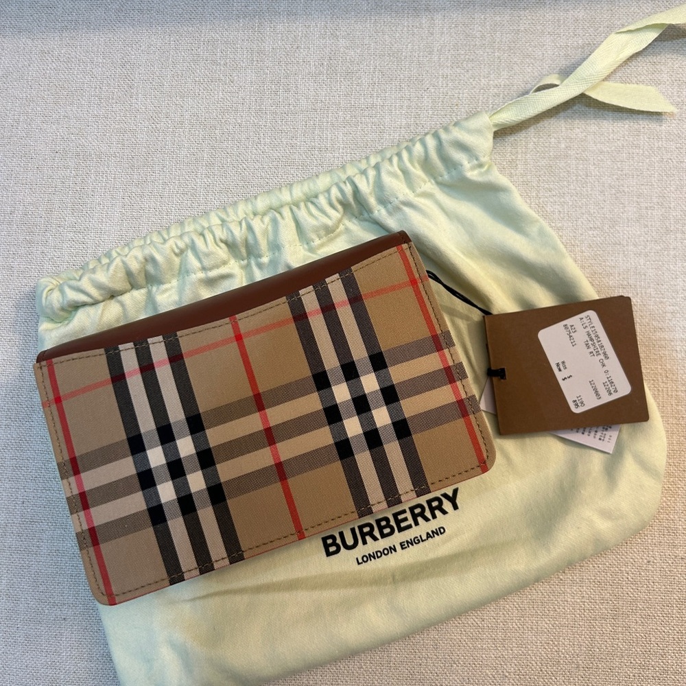 Burberry classic check bag Chestnut and Cream Check Wallet - Picture 4 of 9